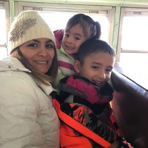 Meet your Posher, Adela